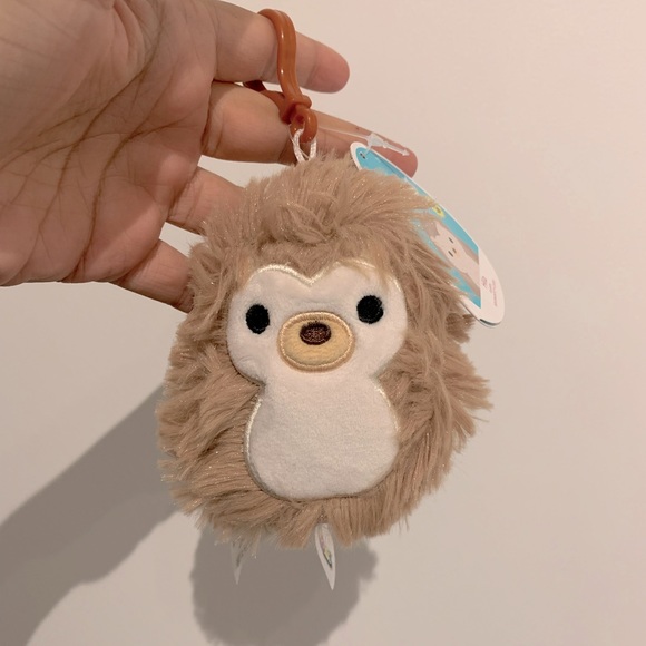 [TRADED] Hila - Squishmallows Clip - Picture 1 of 1